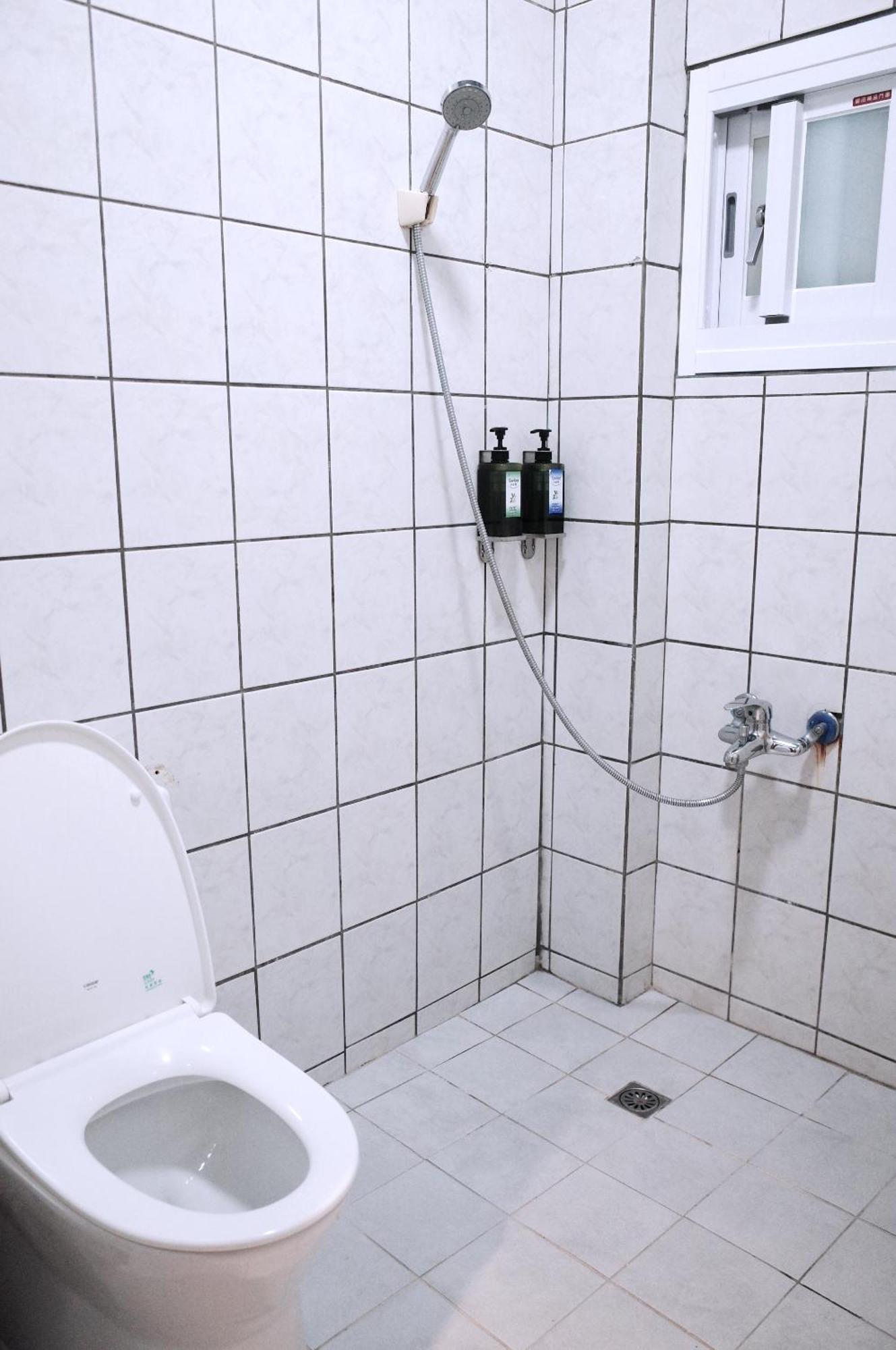Ferienwohnung Bao Dao Da Lou Suao Exterior foto